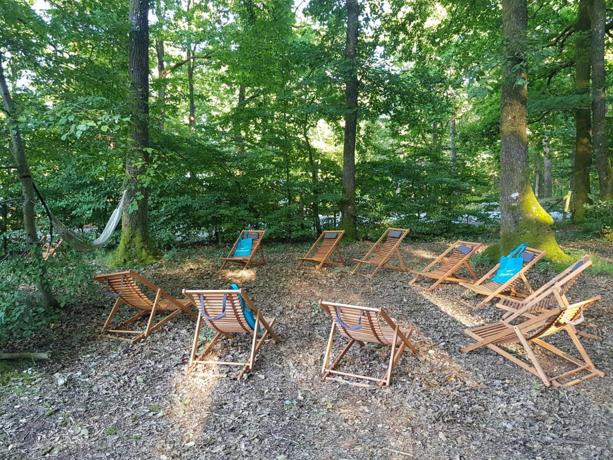 Camping De La Foret Seasonova Sillé-le-Guillaume Exteriér fotografie