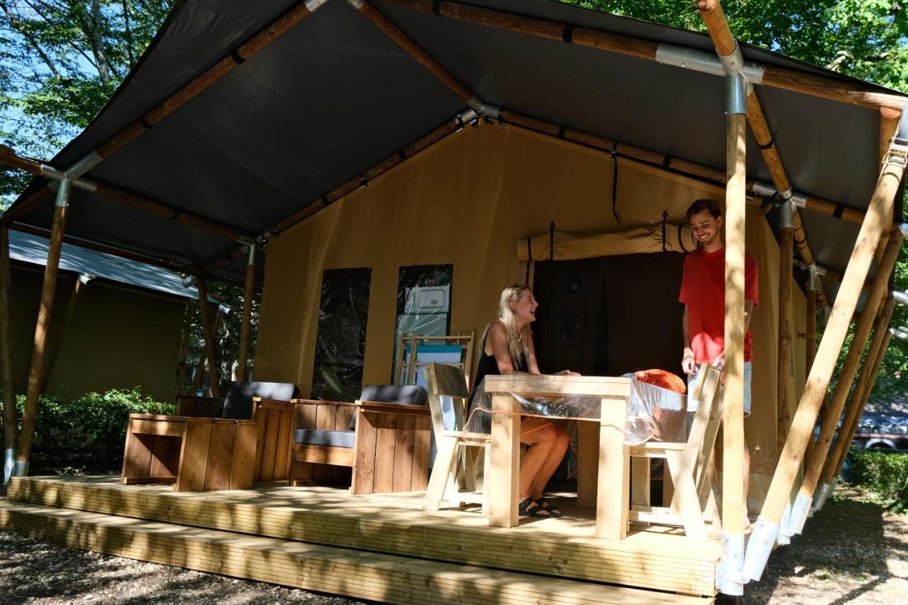 Camping De La Foret Seasonova Sillé-le-Guillaume Exteriér fotografie