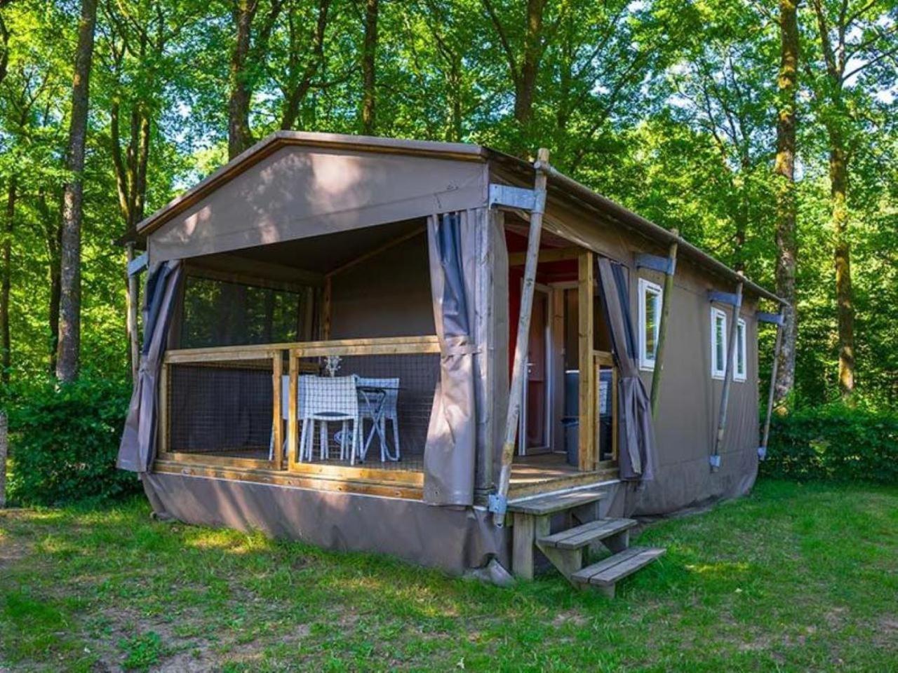 Camping De La Foret Seasonova Sillé-le-Guillaume Exteriér fotografie